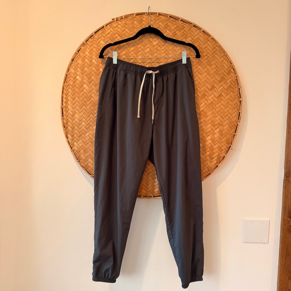 WOMEN’S VUORI DARK GREY DRAWSTRING JOGGER PANT CASUAL HIKING ATHLEISURE SMALL - Picture 5 of 13